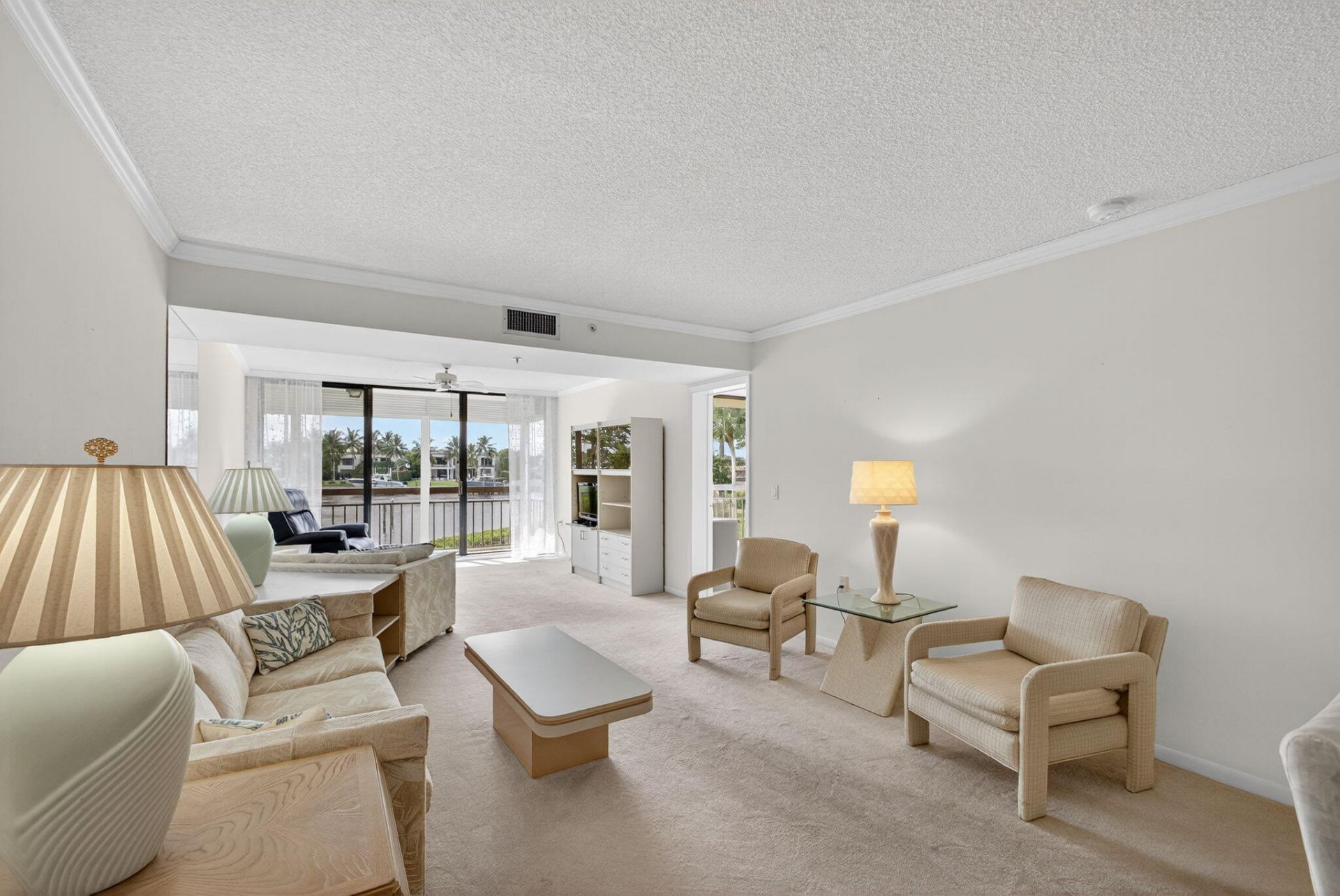 2201 Marina Isle Way, Unit 202, Jupiter, FL 33477 Photo