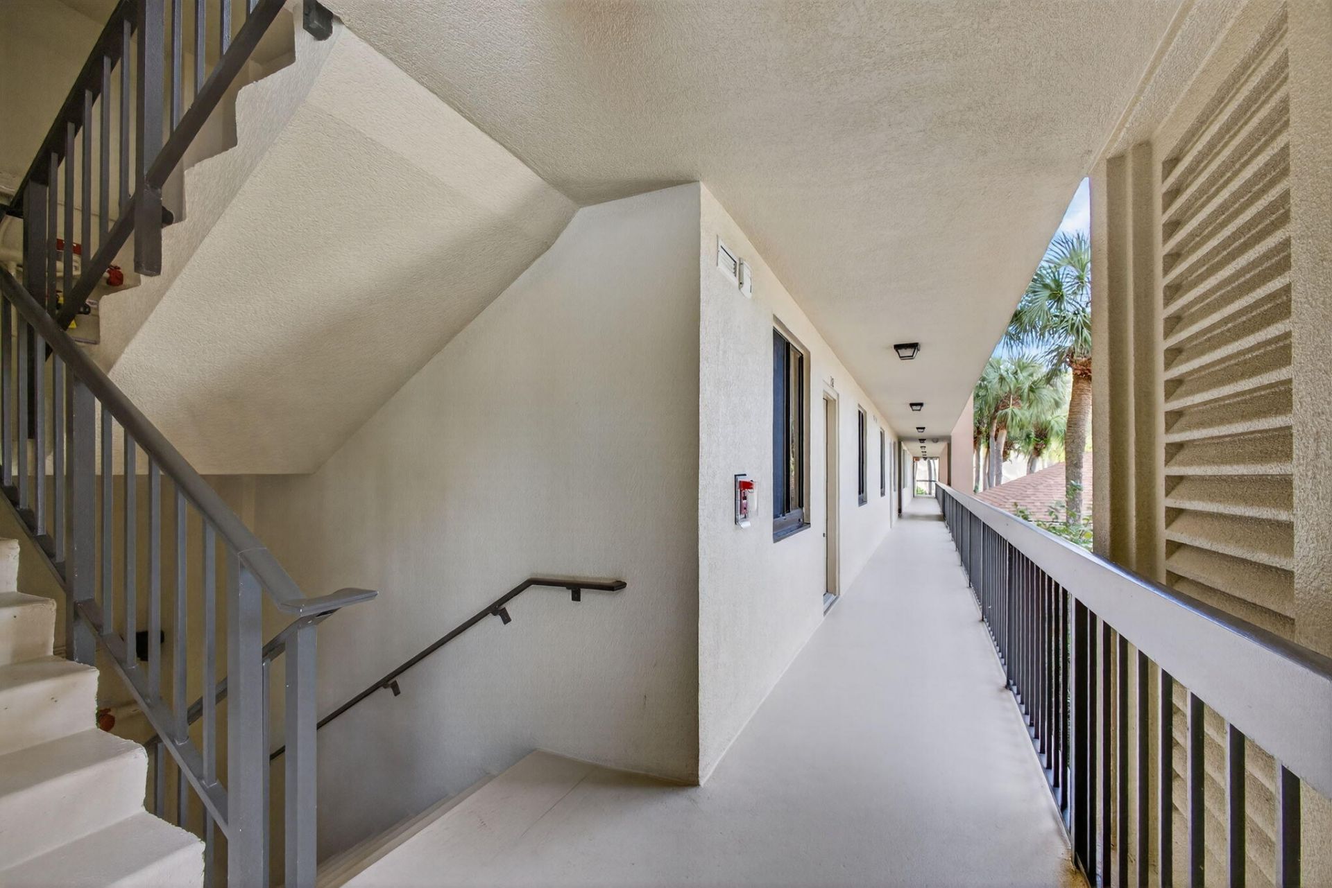 2201 Marina Isle Way, Unit 202, Jupiter, FL 33477 Photo