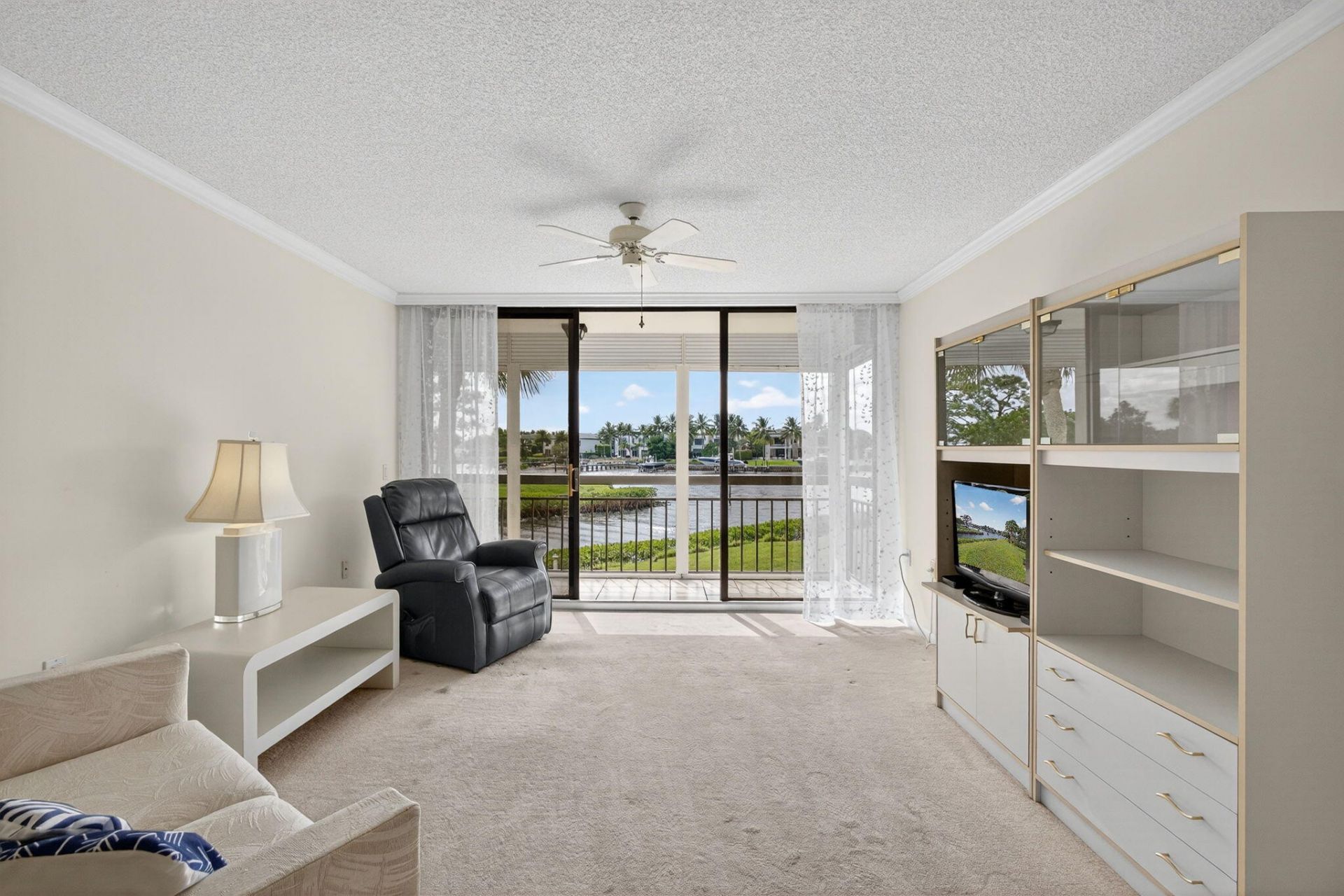 2201 Marina Isle Way, Unit 202, Jupiter, FL 33477 Photo