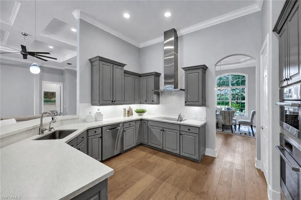 12219 Colliers Reserve Dr, Naples, FL 34110 Photo