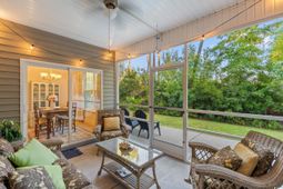 128 Carolina Oaks Dr. photo 4