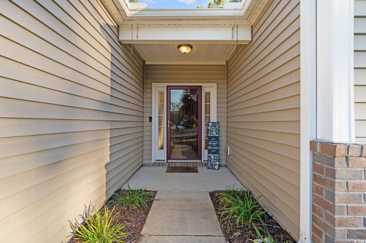 128 Carolina Oaks Dr. Photo 5