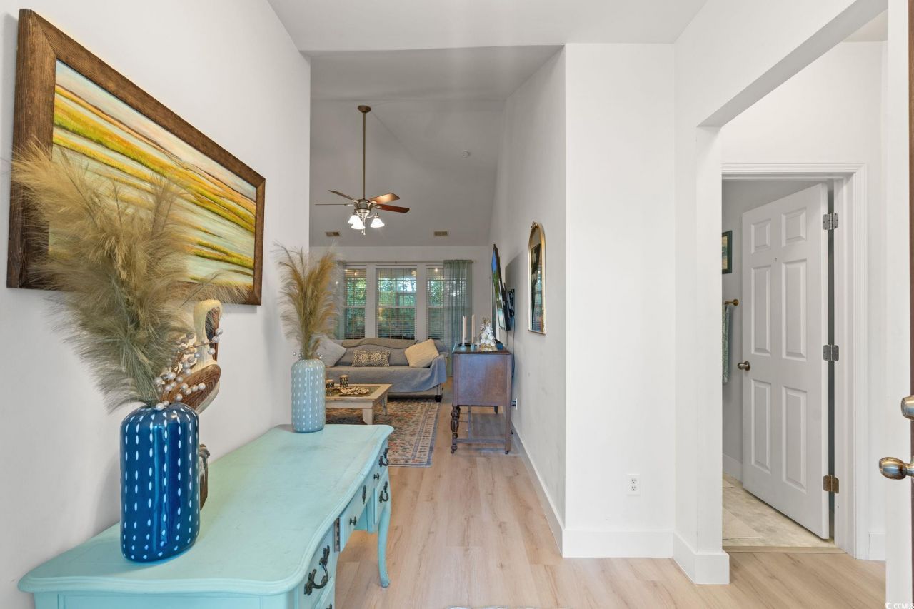 128 Carolina Oaks Dr. Photo 6