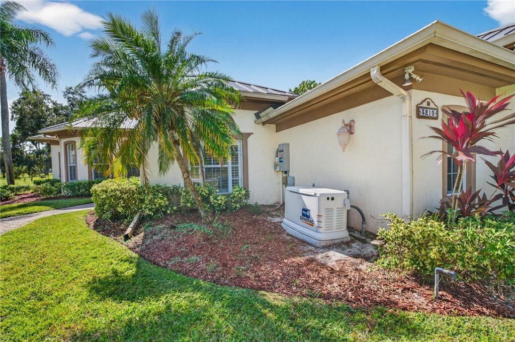 3210 Bent Pine Drive, Fort Pierce, FL 34951 Photo