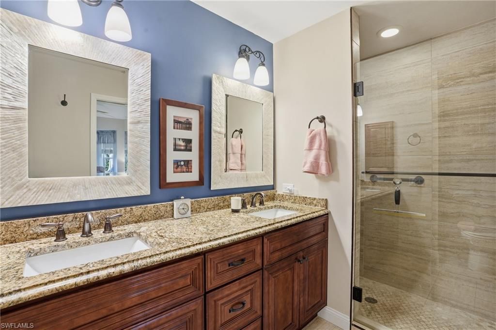 14541 Hickory Hill Ct, Unit 215, Fort Myers, FL 33912 Photo