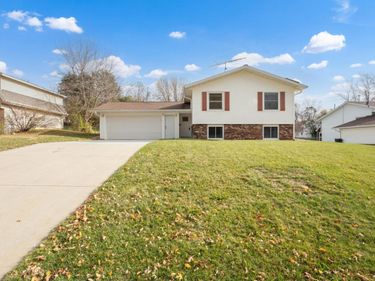 910 Byron Avenue N, Byron, MN 55920