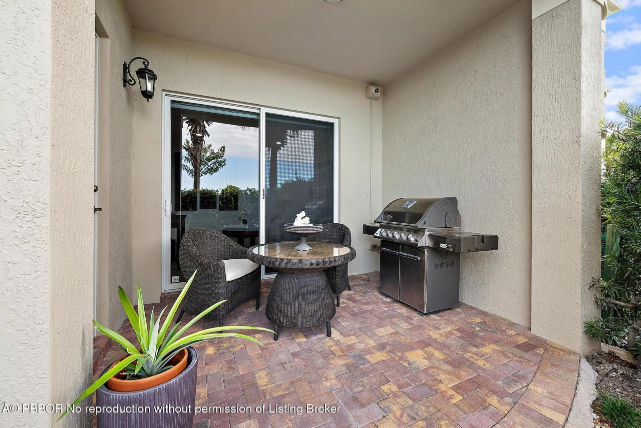 138 Tierra Lane, Unit 6, Jupiter, FL 33477 Photo