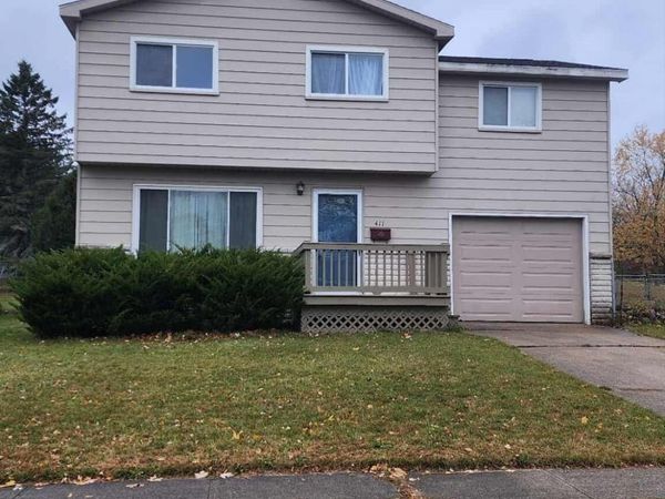 411 Ottawa Drive, Oscoda, MI 48750