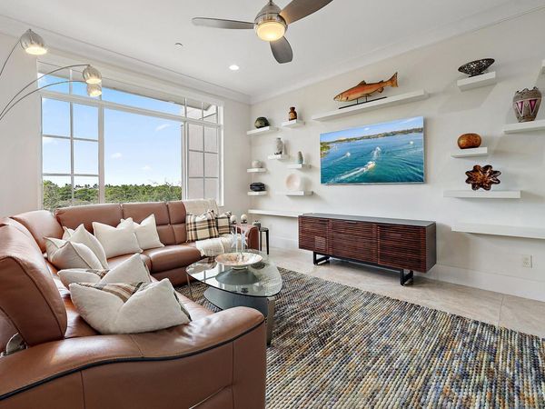 138 Tierra Lane, Unit 6, Jupiter, FL 33477