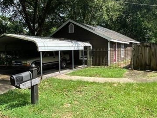703 EDWIN NEILL Way, Hammond, LA 70403