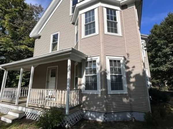 10 Charles, West Bridgewater, MA 02379