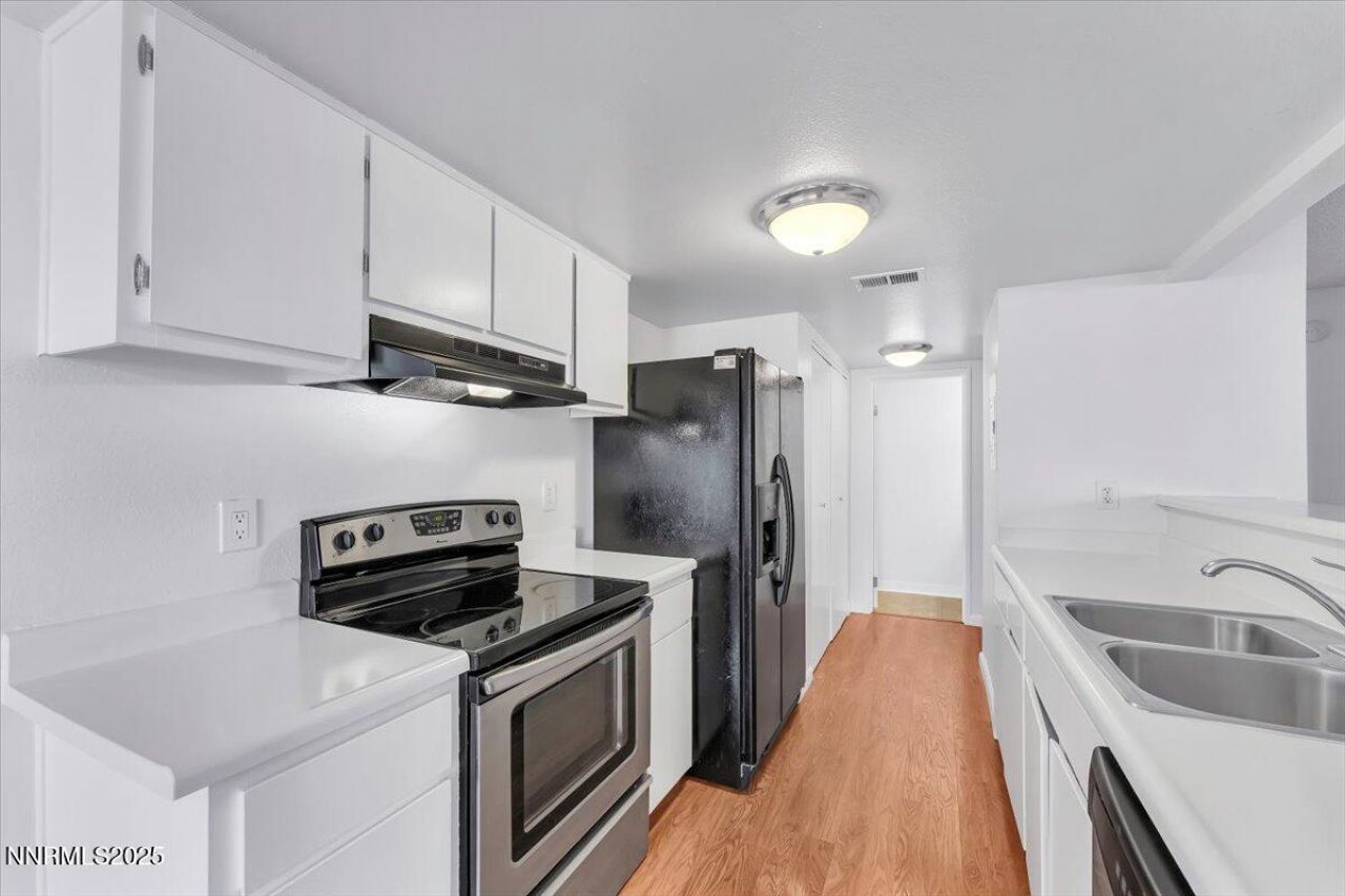 3230 Wedekind Road, Unit 64, Sparks, NV 89431 Photo