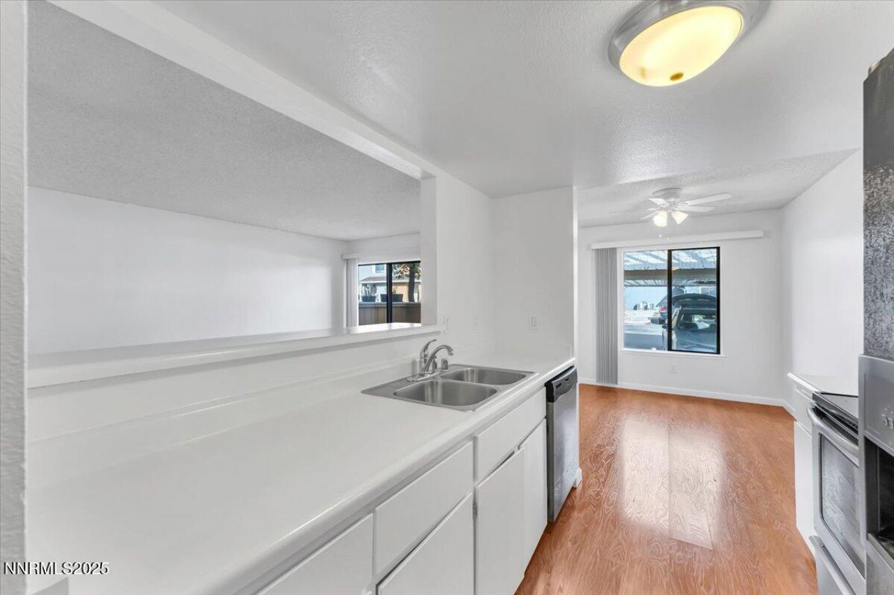 3230 Wedekind Road, Unit 64, Sparks, NV 89431 Photo