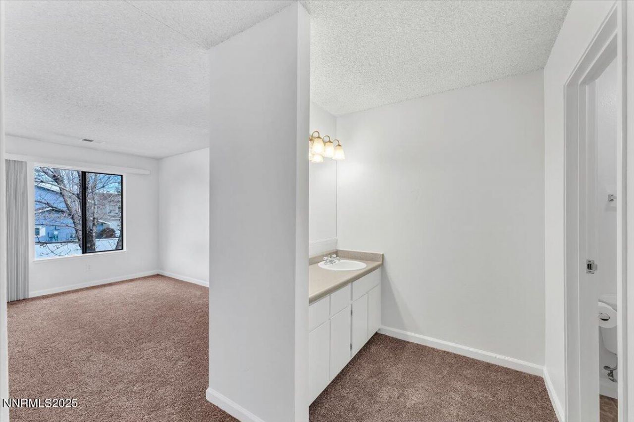 3230 Wedekind Road, Unit 64, Sparks, NV 89431 Photo