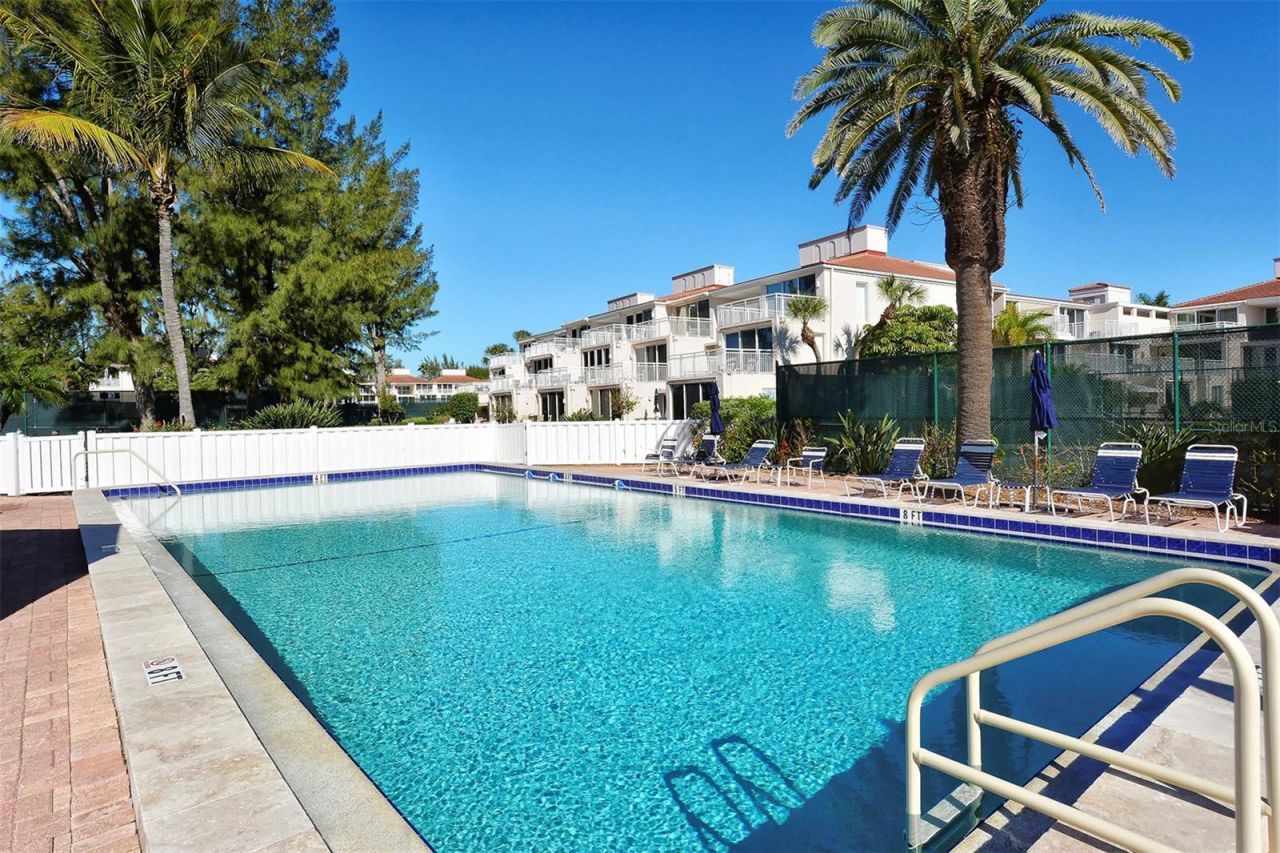 5055 Gulf Of Mexico Drive, Unit 331, Longboat Key, FL 34228 Photo