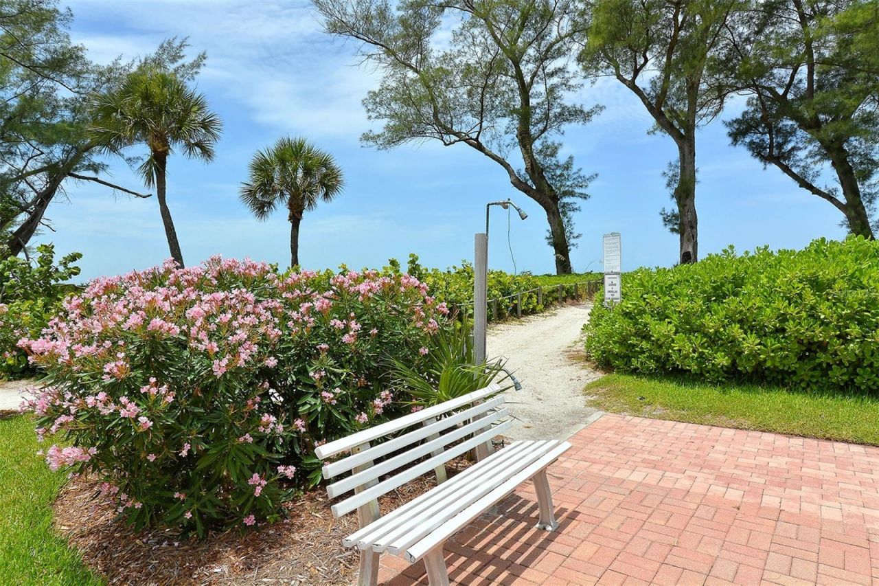 5055 Gulf Of Mexico Drive, Unit 331, Longboat Key, FL 34228 Photo