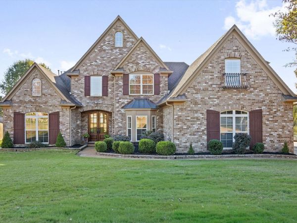 9797 WINDWARD SLOPE CV, Lakeland, TN 38002