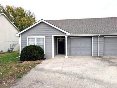 1230 Helen Court, Eudora, KS 66025