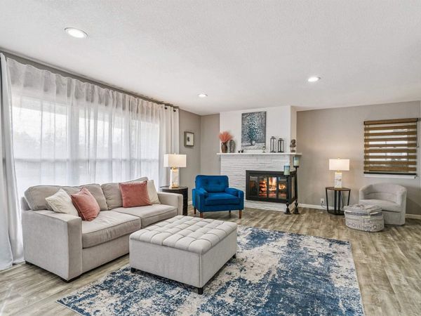 2624 Manor Street, Waterloo, IA 50702