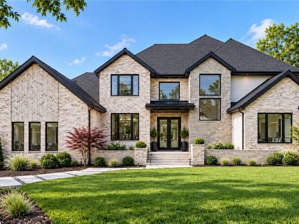1299 Beau Chalet Drive, Bentonville, AR 72713