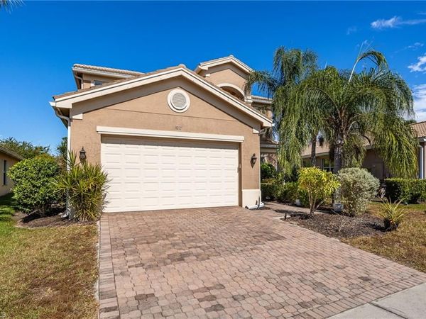 10117 Silver Maple CT, FORT MYERS, FL 33913