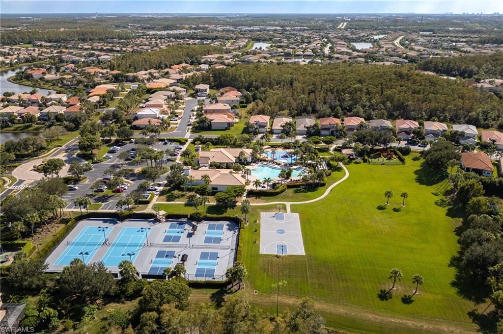 10117 Silver Maple Ct, Fort Myers, FL 33913 Photo