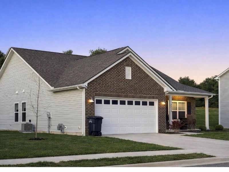 2241 Brookside Drive, Lancaster, OH 43130 Photo 2