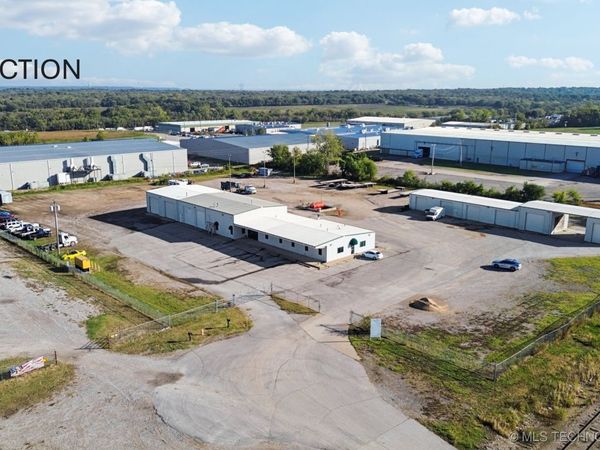 2005 N 167th Avenue E, Tulsa, OK 74116