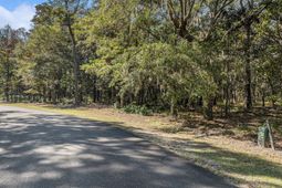 3934 Gnarled Oaks Lane photo 4