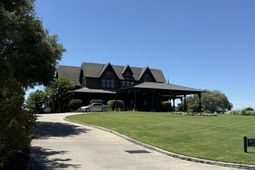3934 Gnarled Oaks Lane photo 4