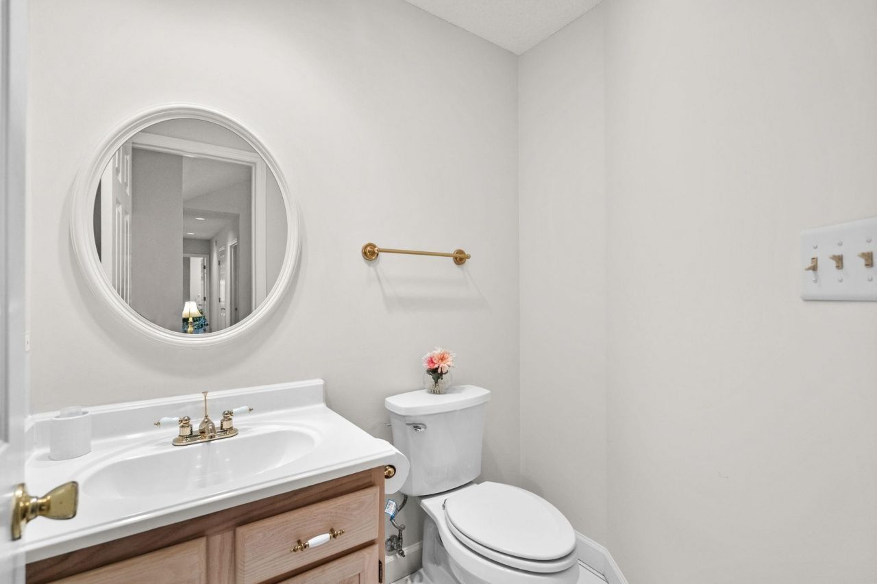 1239 Links Rd. Photo 32