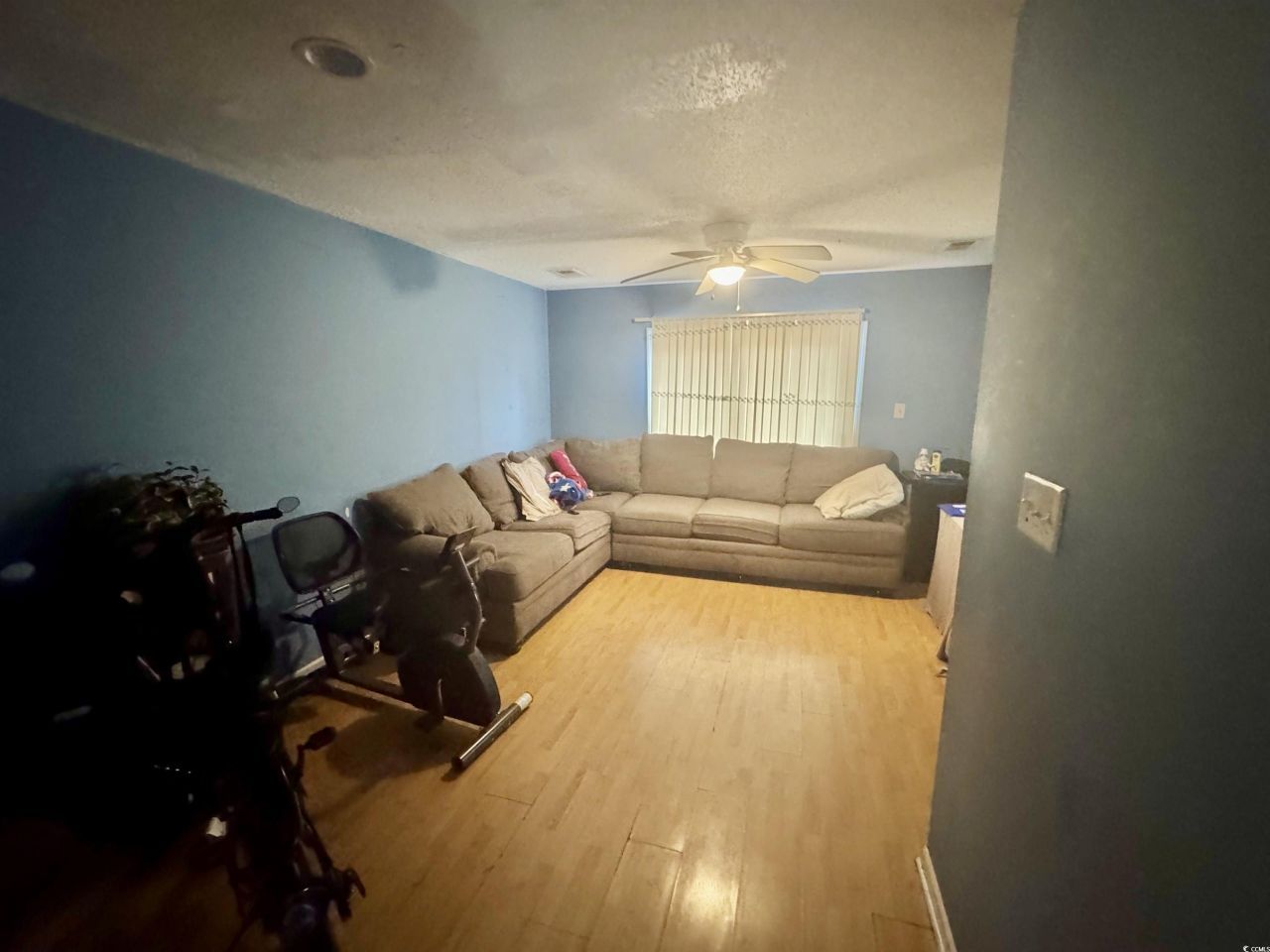 1207 Pinegrove Dr. Photo 5