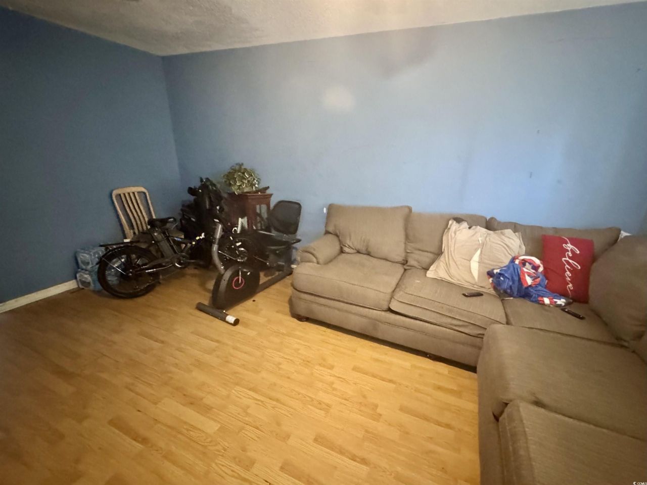 1207 Pinegrove Dr. Photo 6