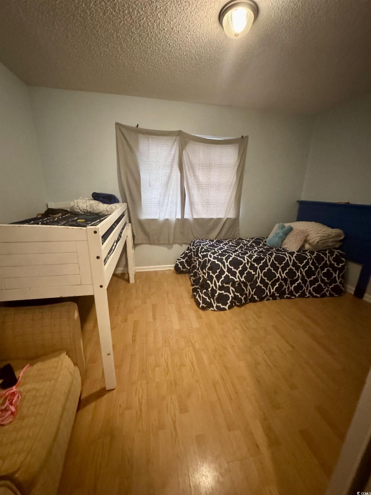 1207 Pinegrove Dr. Photo 9