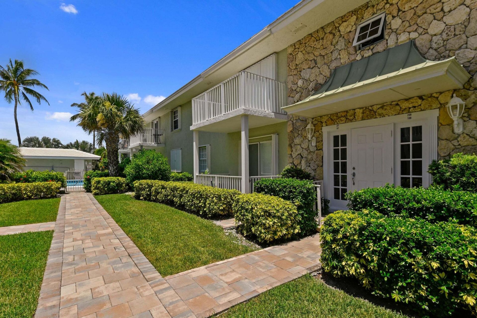 5500 Old Ocean Boulevard, Unit 107, Ocean Ridge, FL 33435 Photo