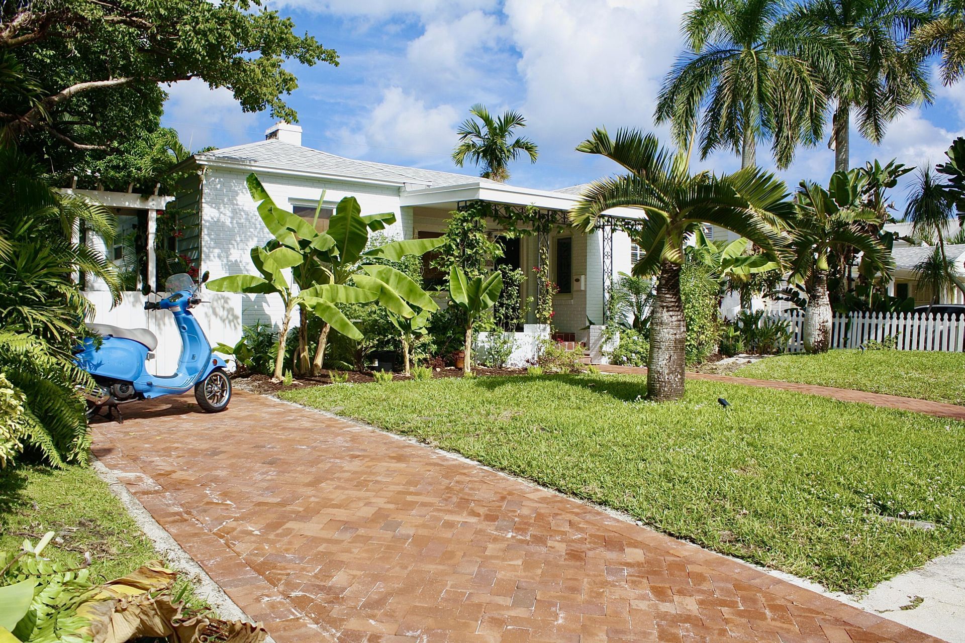 219 33rd Street, West Palm Beach, FL 33407 Photo