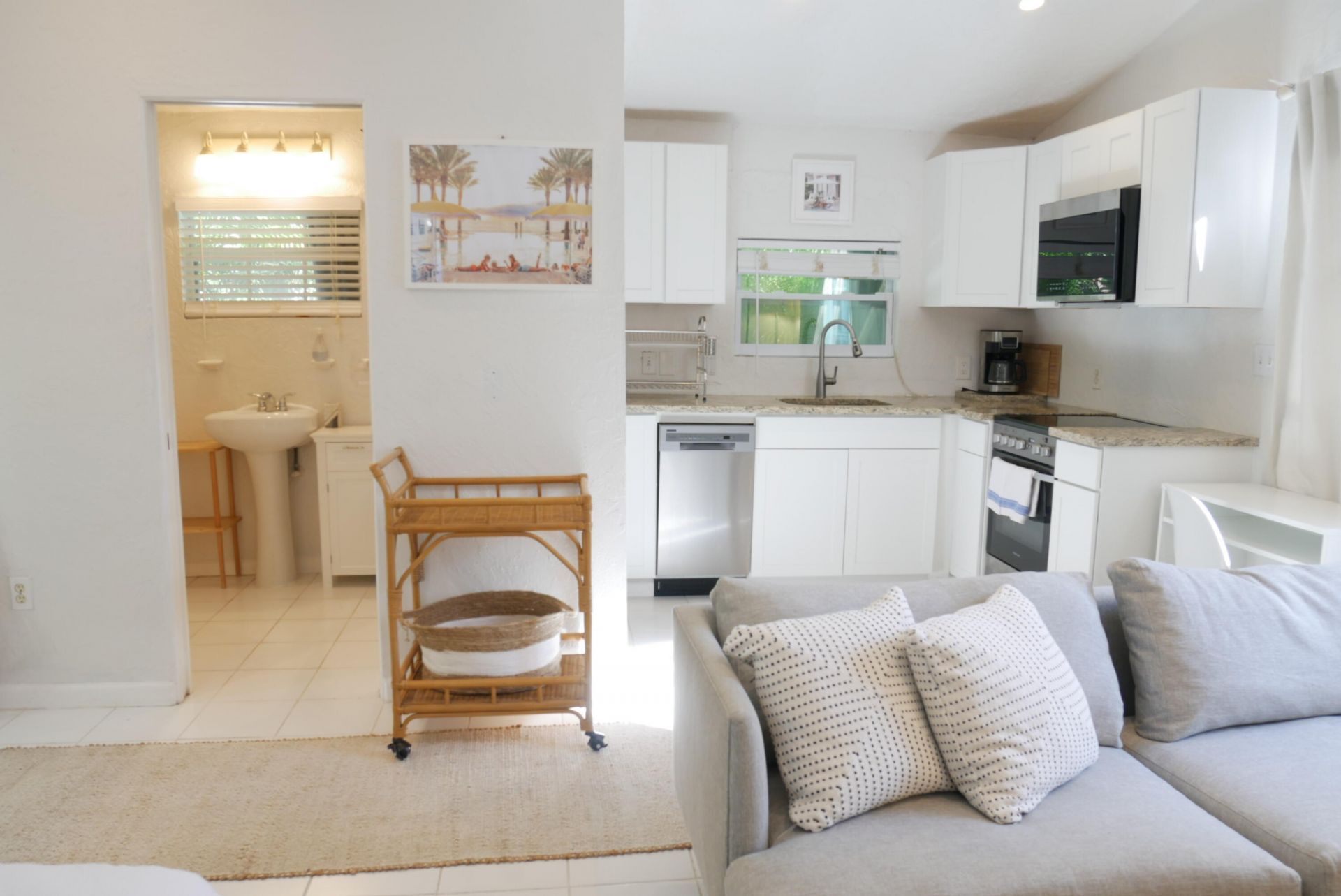 219 33rd Street, West Palm Beach, FL 33407 Photo