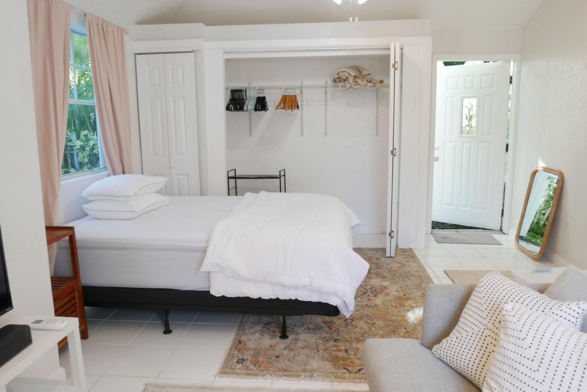 219 33rd Street, West Palm Beach, FL 33407 Photo