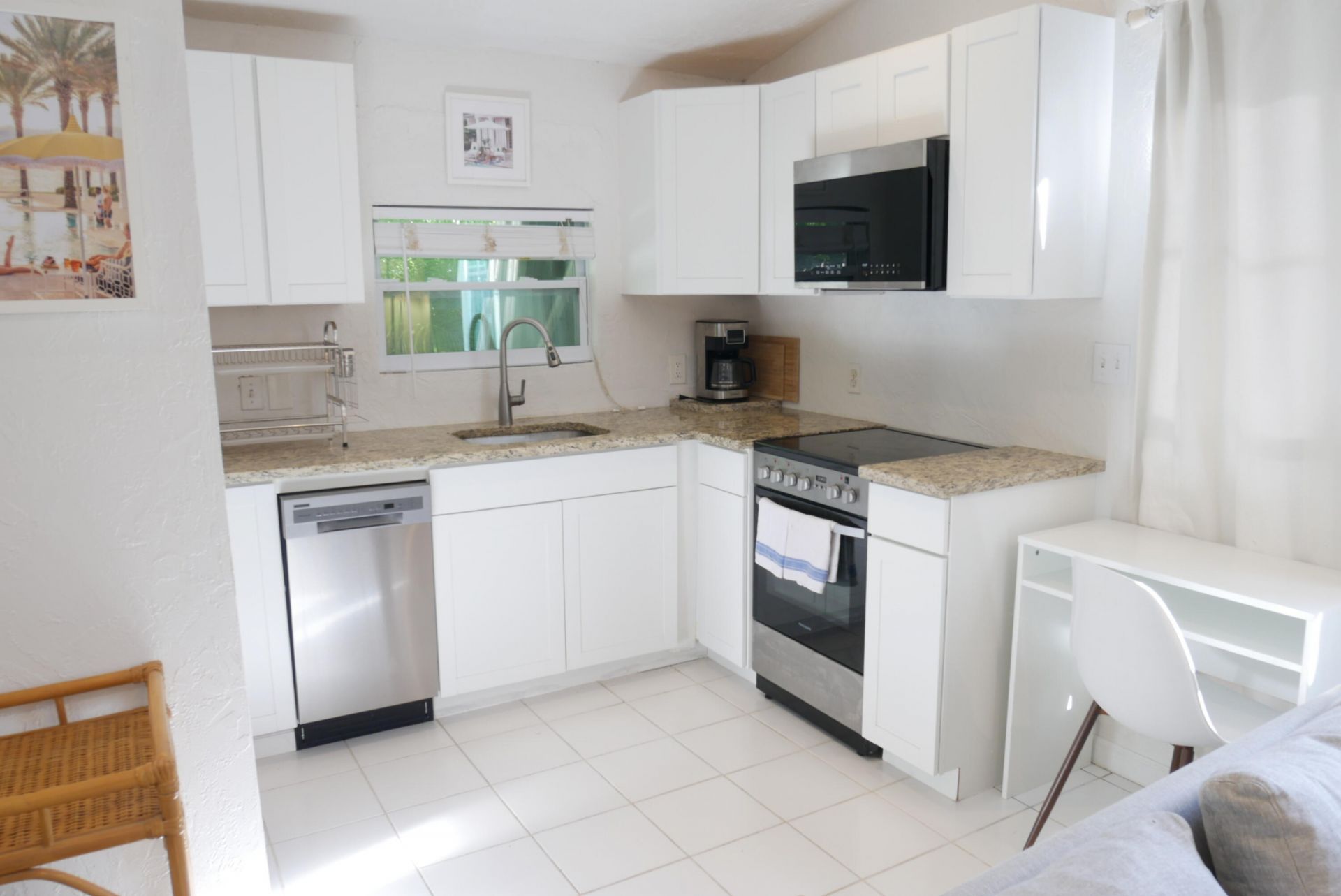 219 33rd Street, West Palm Beach, FL 33407 Photo