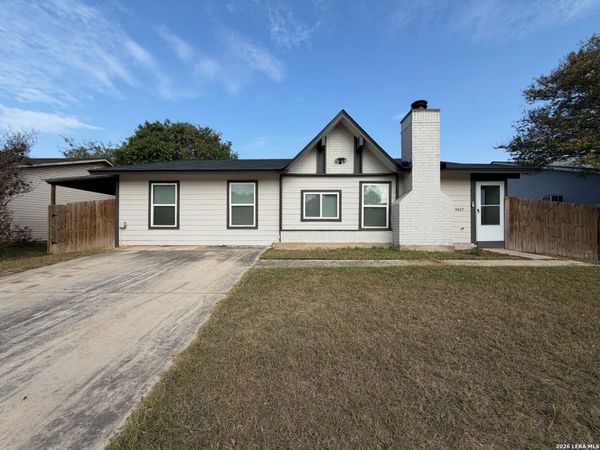 9427 Valley Ridge, San Antonio, TX 78250