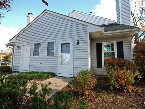 374 Burdock Ct, Readington, NJ 08887