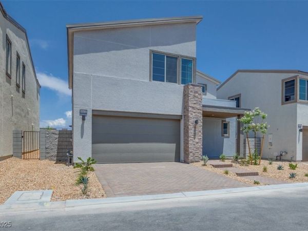 10432 Smokey Mariposa, Las Vegas, NV 89166