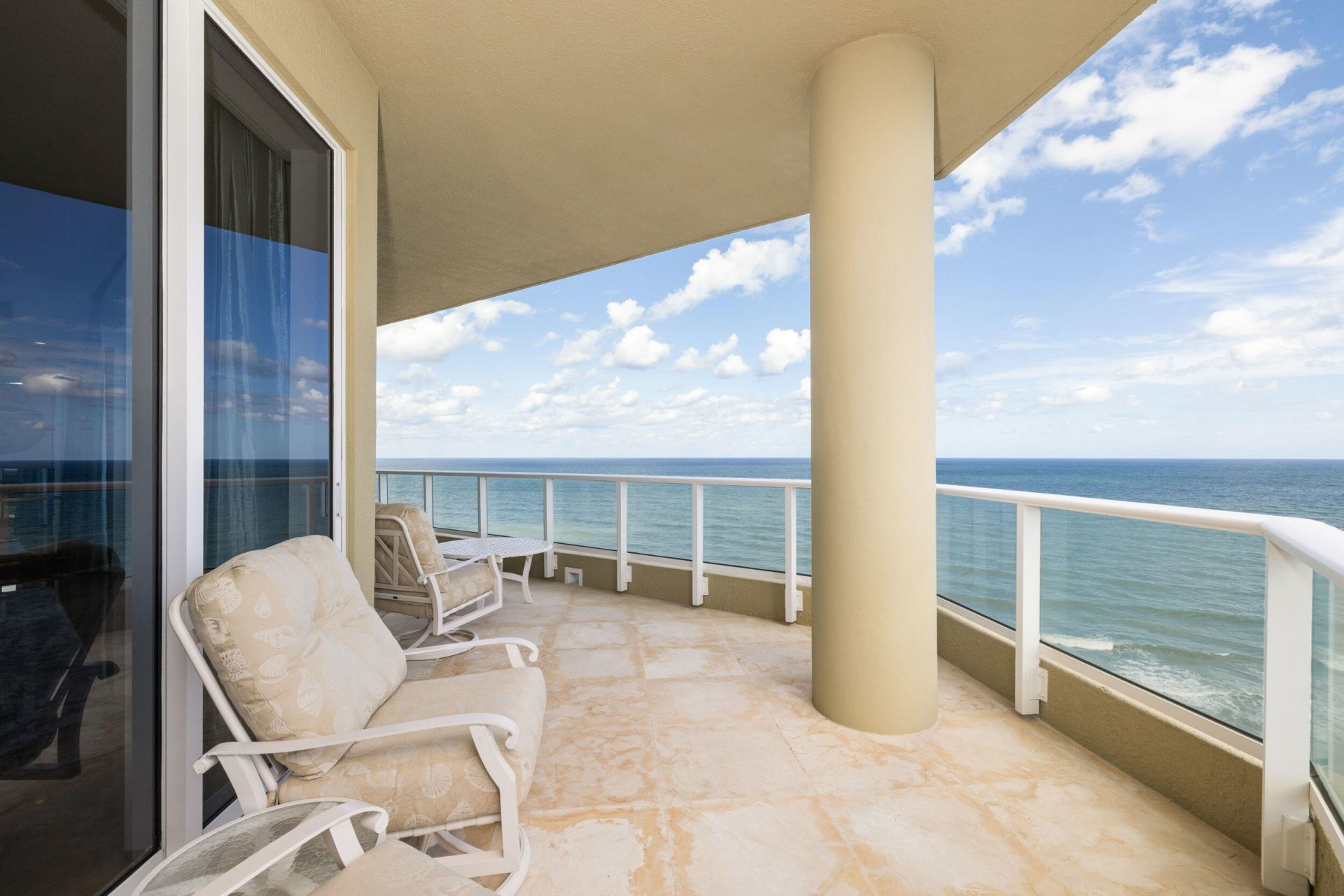 5050 N Ocean Dr Drive, Unit 1502, Singer Island, FL 33404 Photo