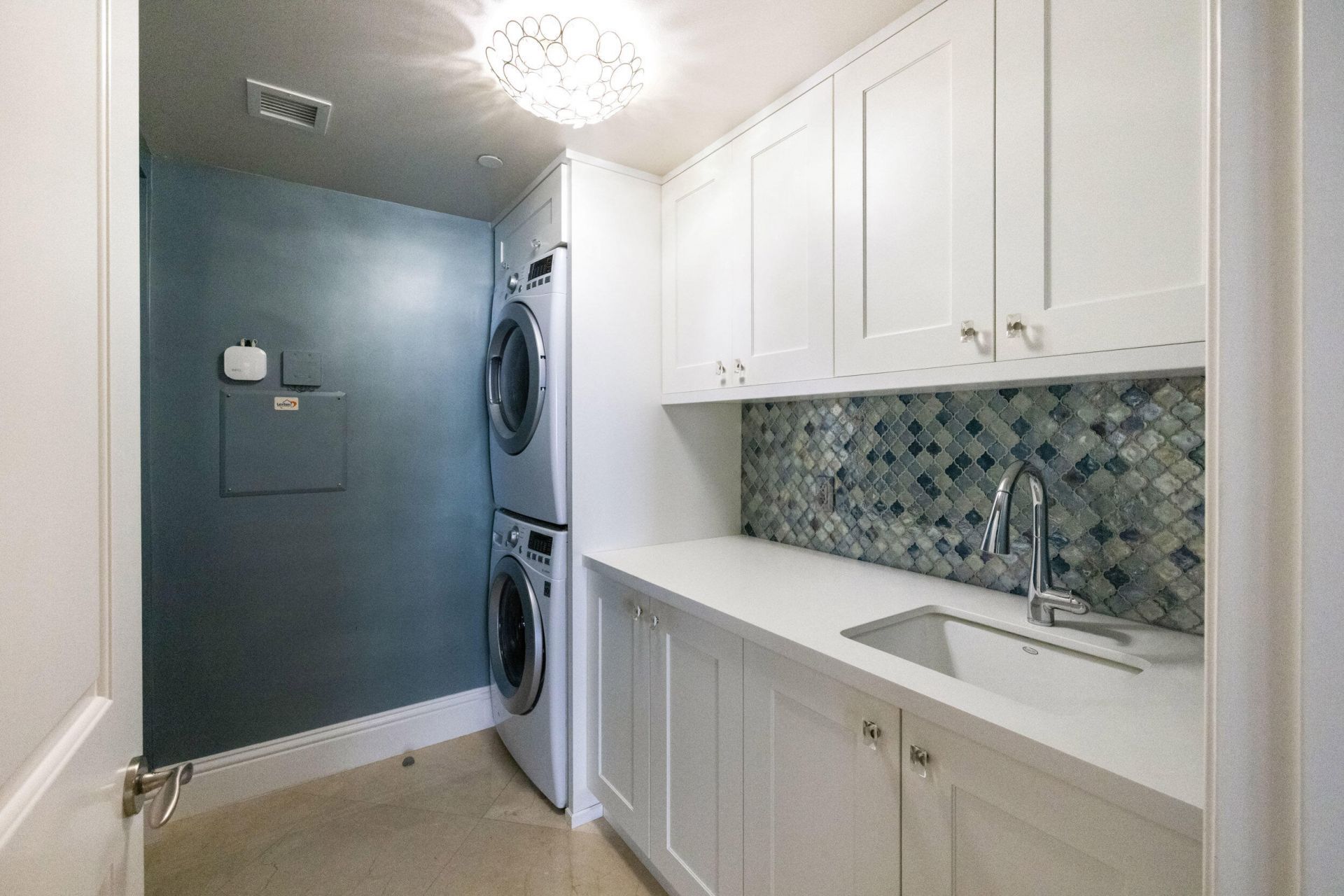 5050 N Ocean Dr Drive, Unit 1502, Singer Island, FL 33404 Photo