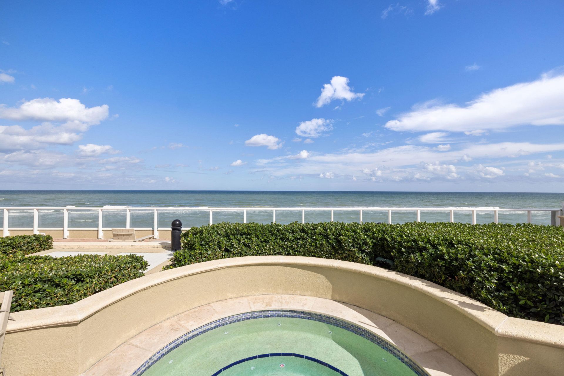 5050 N Ocean Dr Drive, Unit 1502, Singer Island, FL 33404 Photo