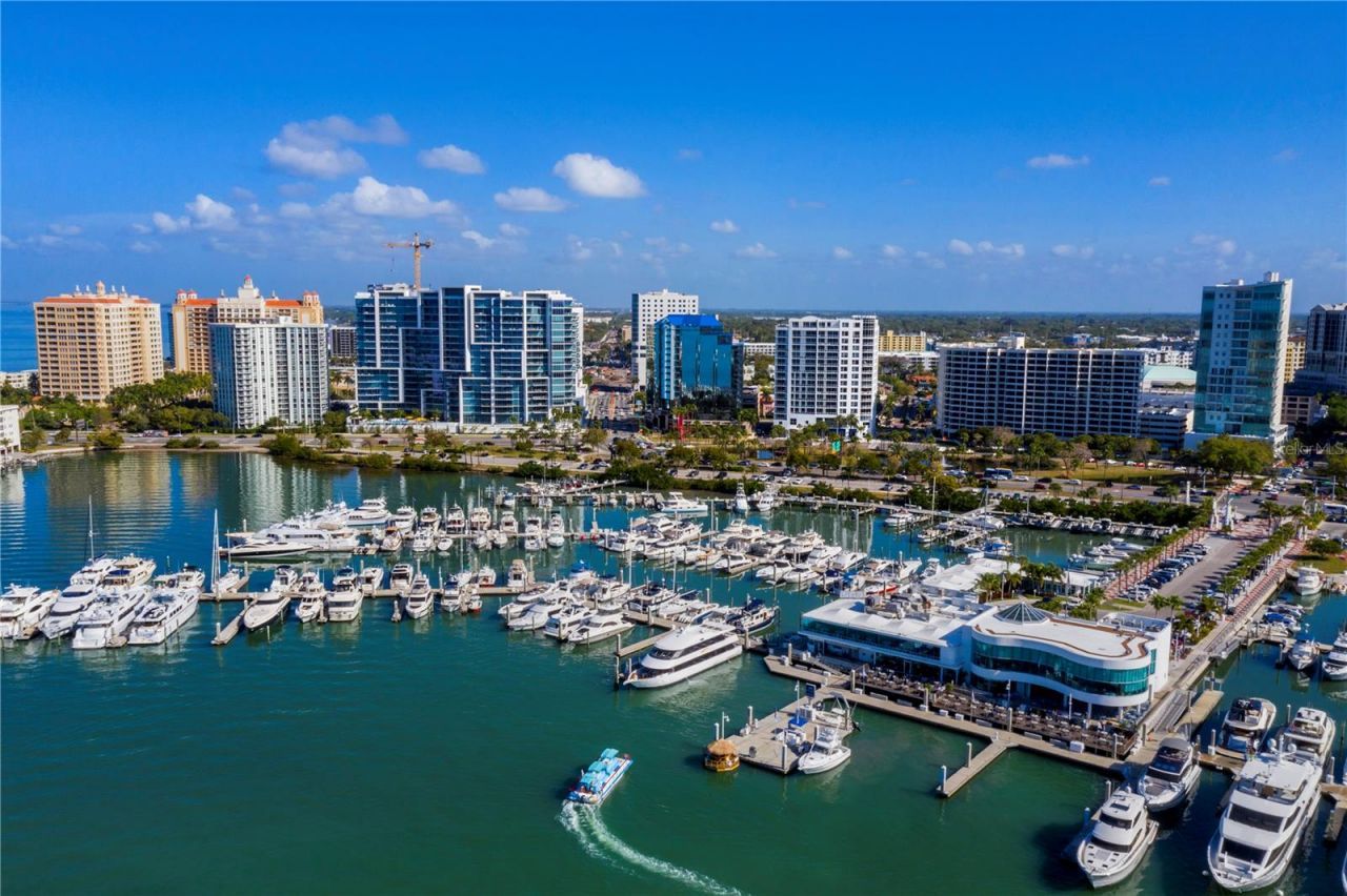 631 N Orange Avenue, Unit 208, Sarasota, FL 34236 Photo