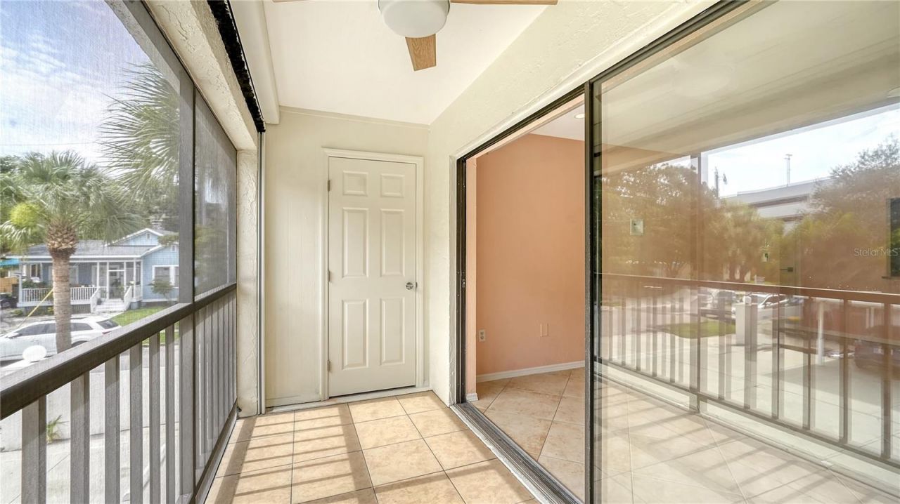 631 N Orange Avenue, Unit 208, Sarasota, FL 34236 Photo