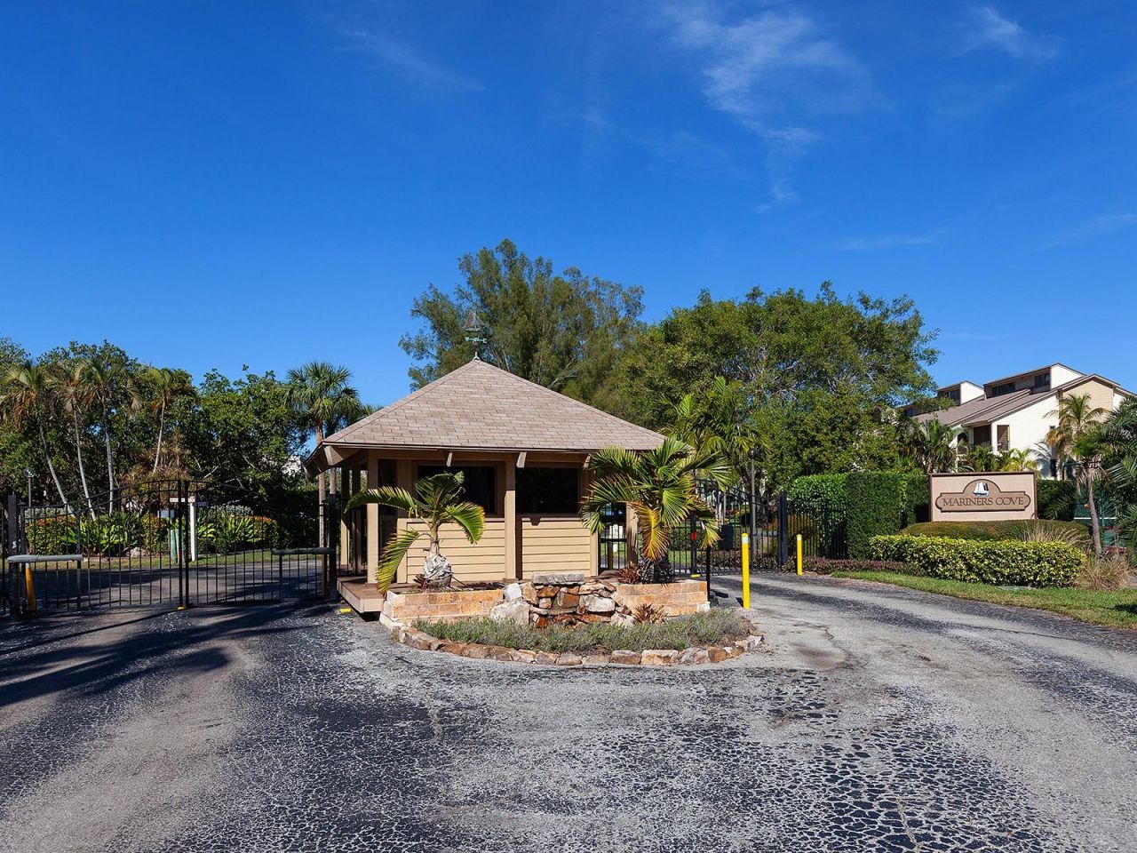 3860 Mariners Way, Unit 413, Cortez, FL 34215 Photo