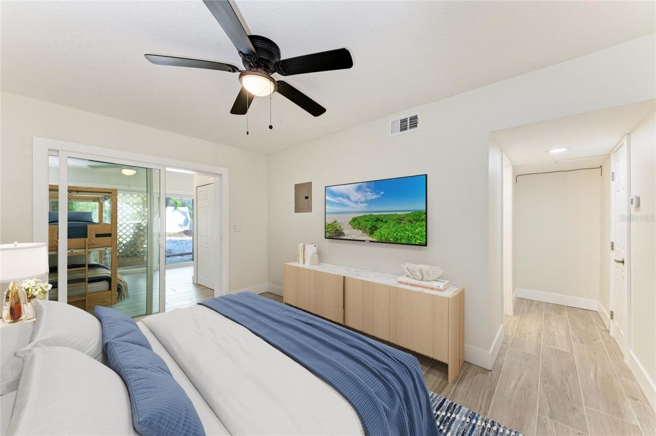 101 73rd Street, Unit 3, Holmes Beach, FL 34217 Photo