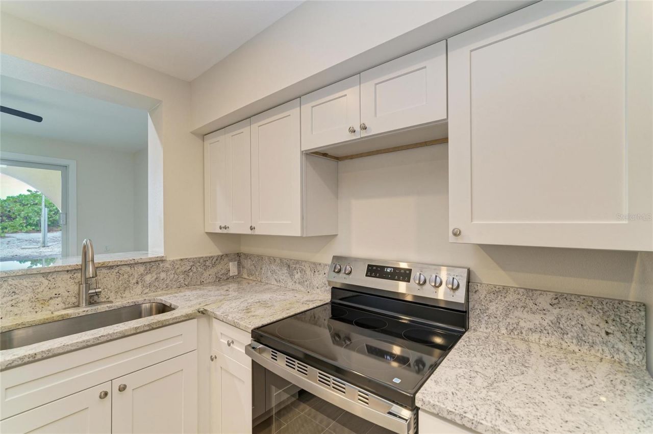 101 73rd Street, Unit 2, Holmes Beach, FL 34217 Photo